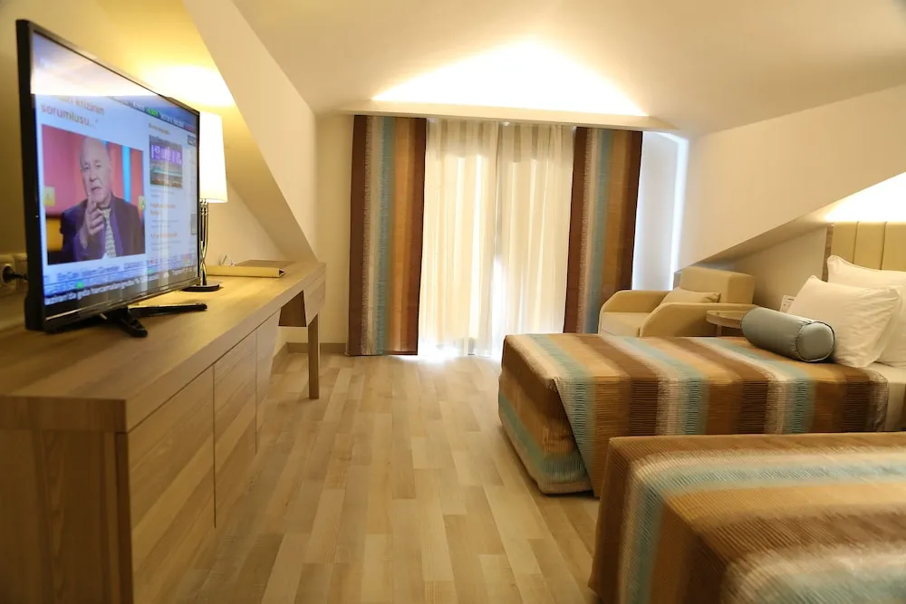 Standard Oda, Kısmi Deniz Manzaralı
