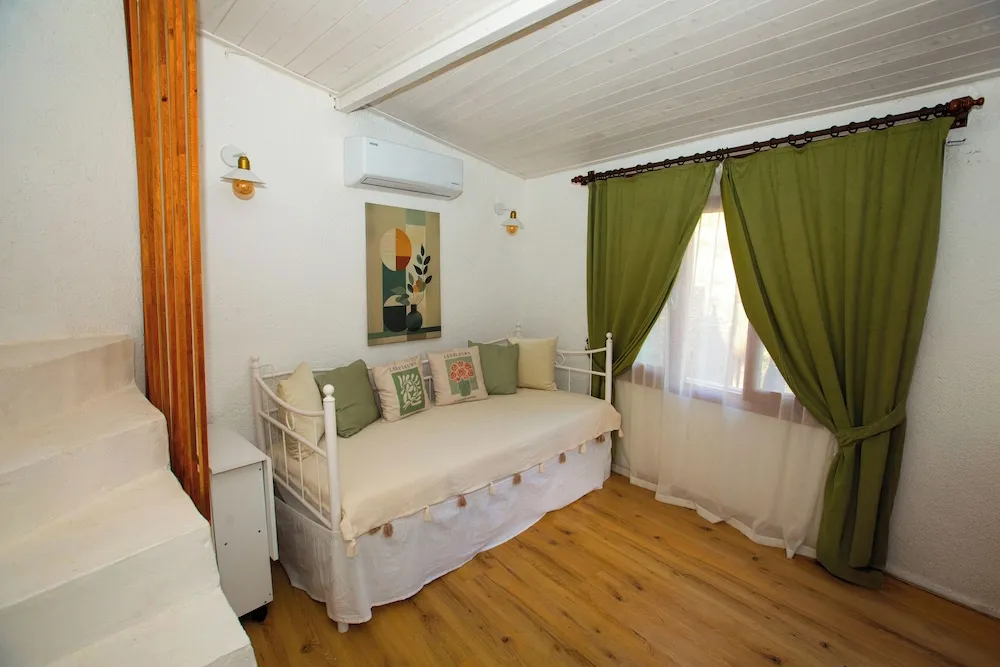 Family Dağ Evi