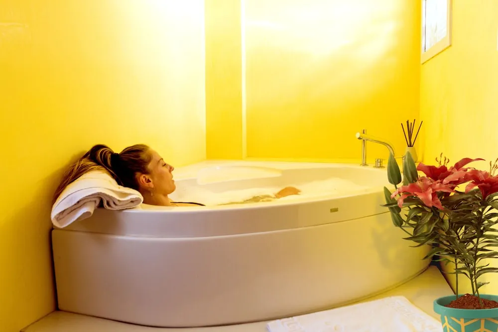 Havuz Kati Jakuzili Oda