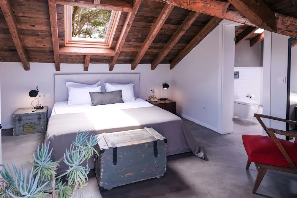 Deluxe Tek Büyük Yataklı Oda, Sıcak Su Küveti