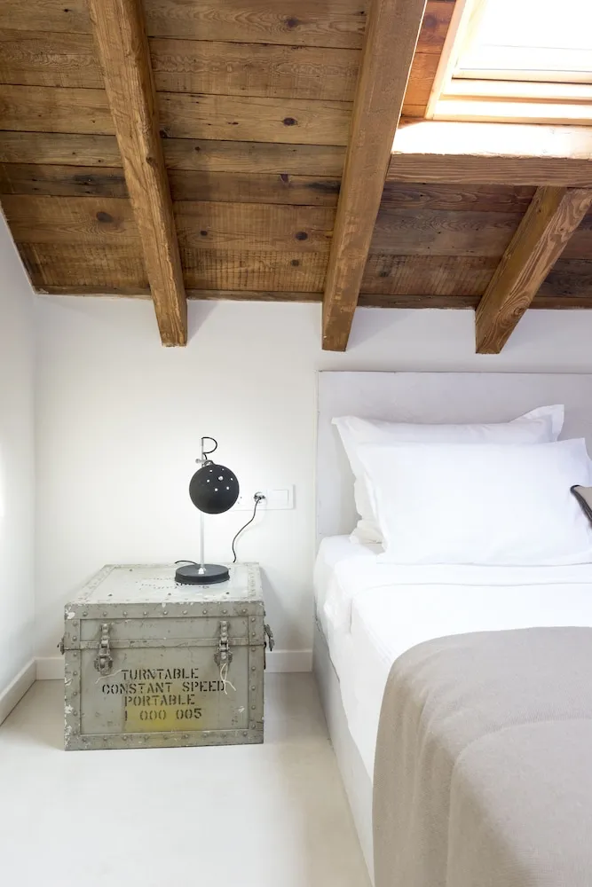 Deluxe Tek Büyük Yataklı Oda, Sıcak Su Küveti