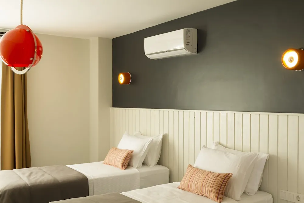 Classic Tek Büyük veya İki Ayrı Yataklı Oda