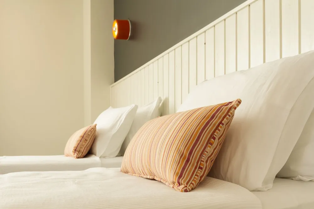 Classic Tek Büyük veya İki Ayrı Yataklı Oda