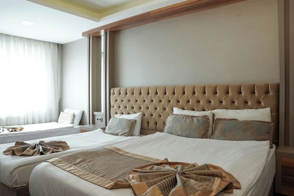 Standard Üç Kişilik Oda