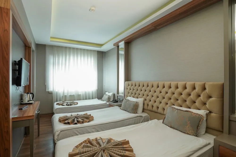 Standard Üç Kişilik Oda