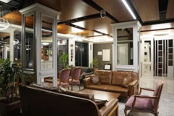 Enerji Hotel