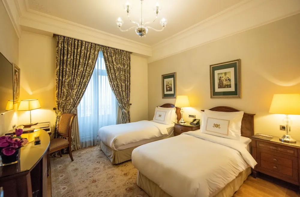 Deluxe Golden Horn Side Room with Twin Bed