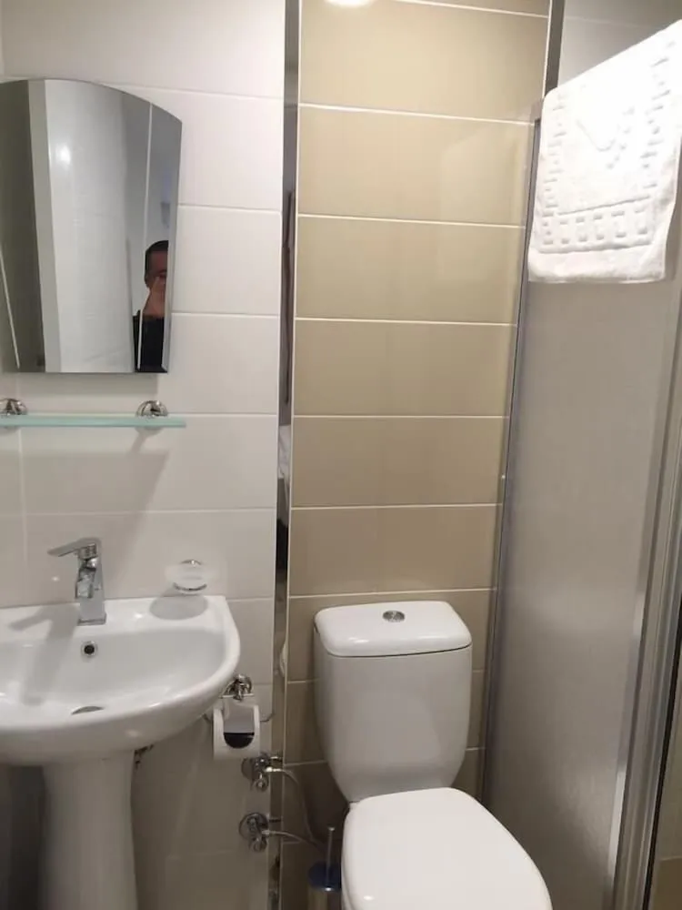 Tek Kişilik Oda