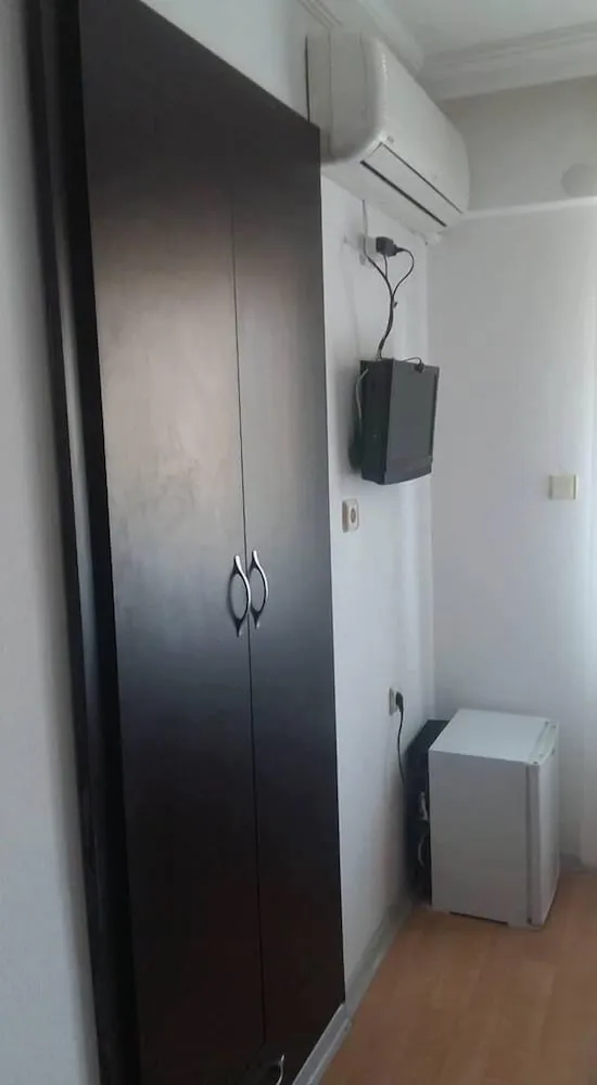 Standard Üç Kişilik Oda