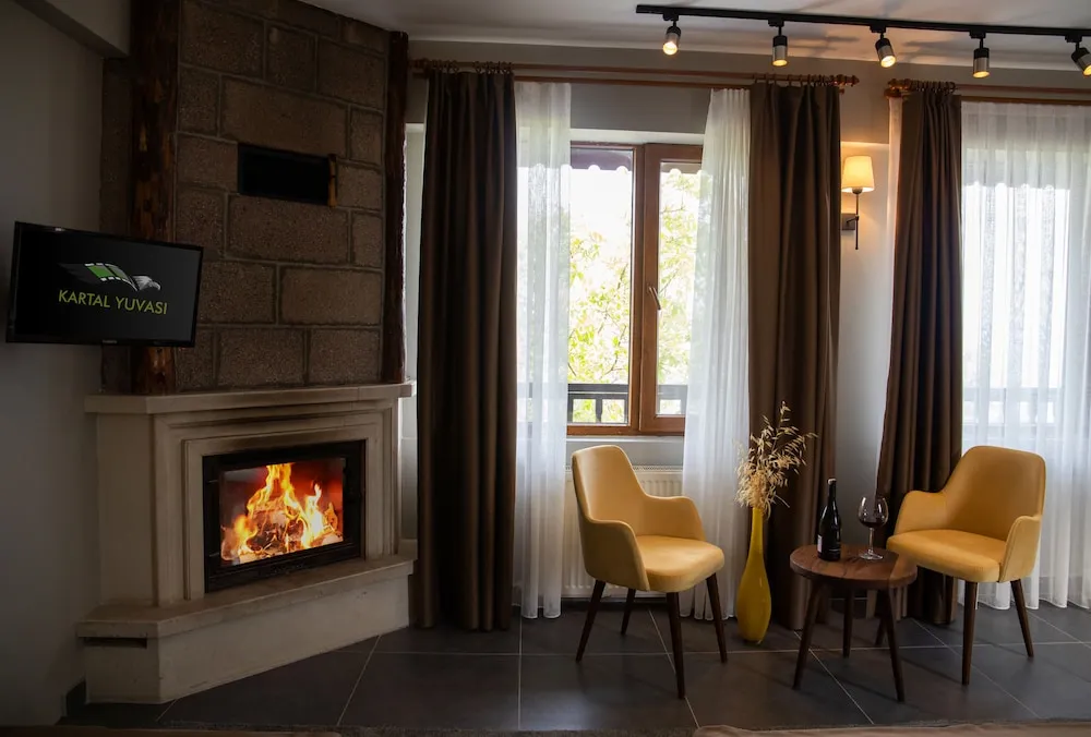 Deluxe Triple Room with Fireplace