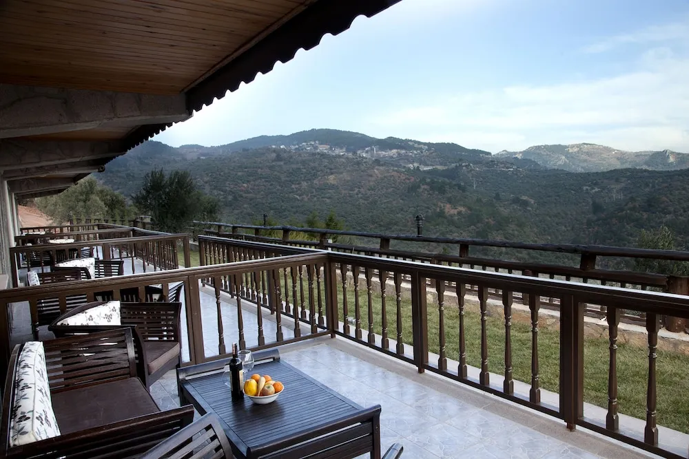 Deluxe Triple Room with Fireplace