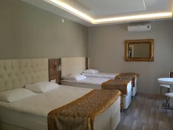 Şehrizade Konakları