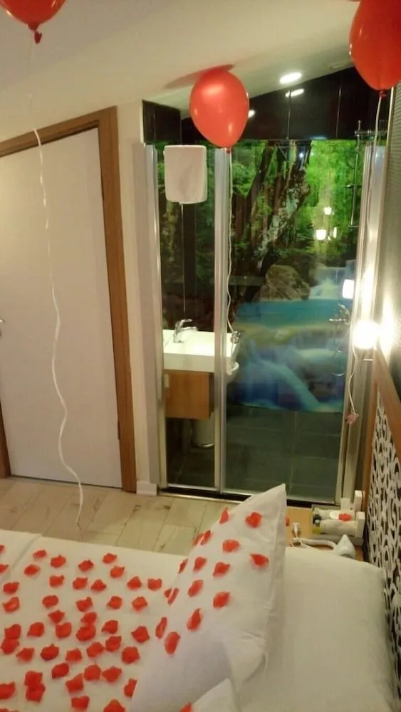 Deluxe Tek Kişilik Oda