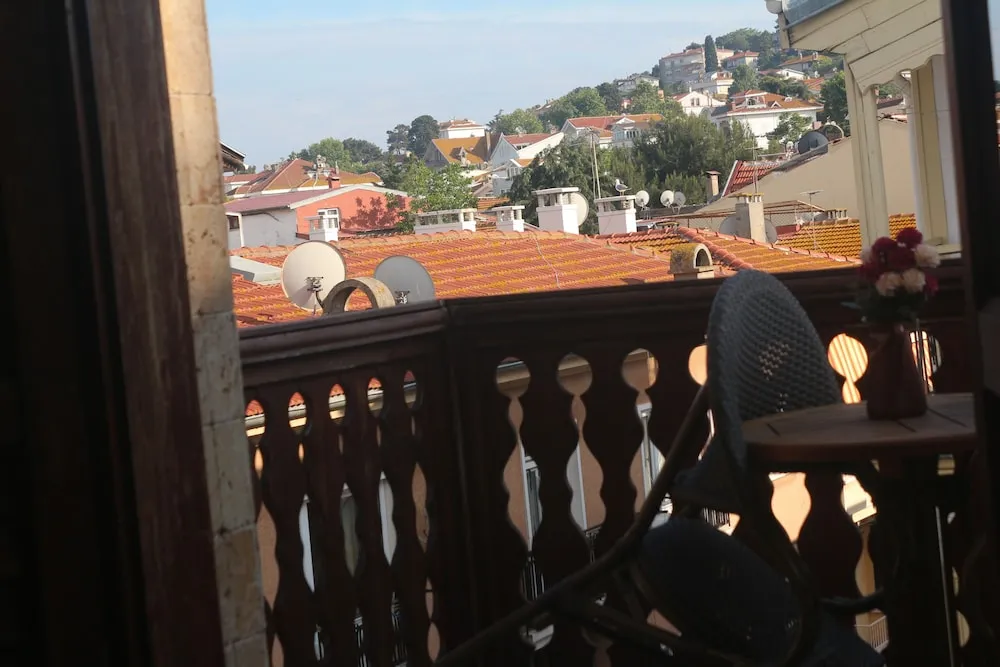 Deluxe Oda, Balkon