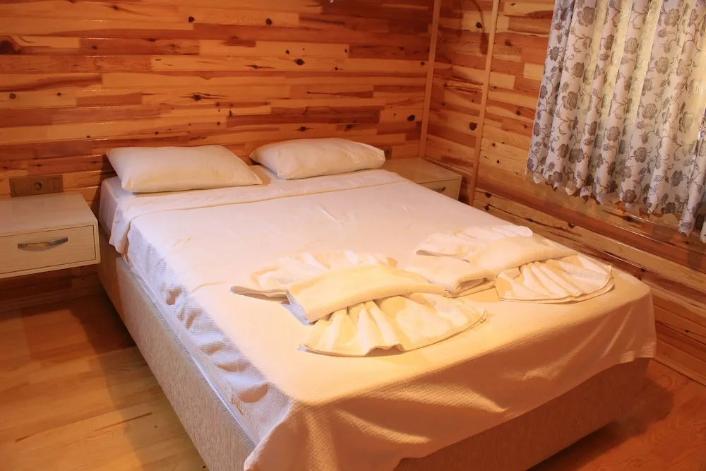 Luxury Villa, 2 Yatak Odası, Nehir Manzaralı, Bahçeli