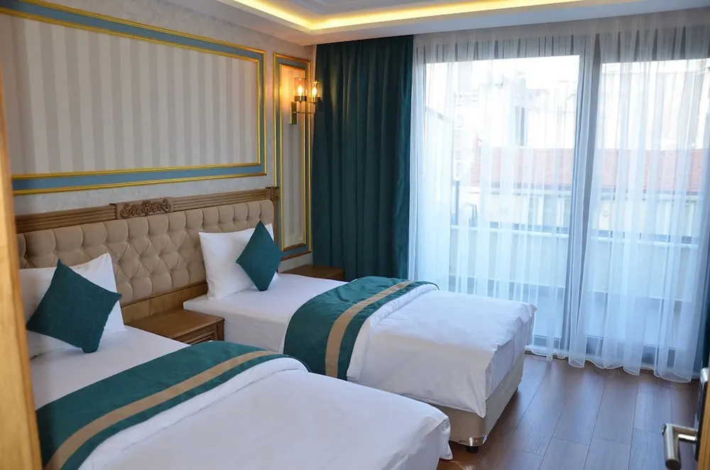 Superior Twin Room with Balcony