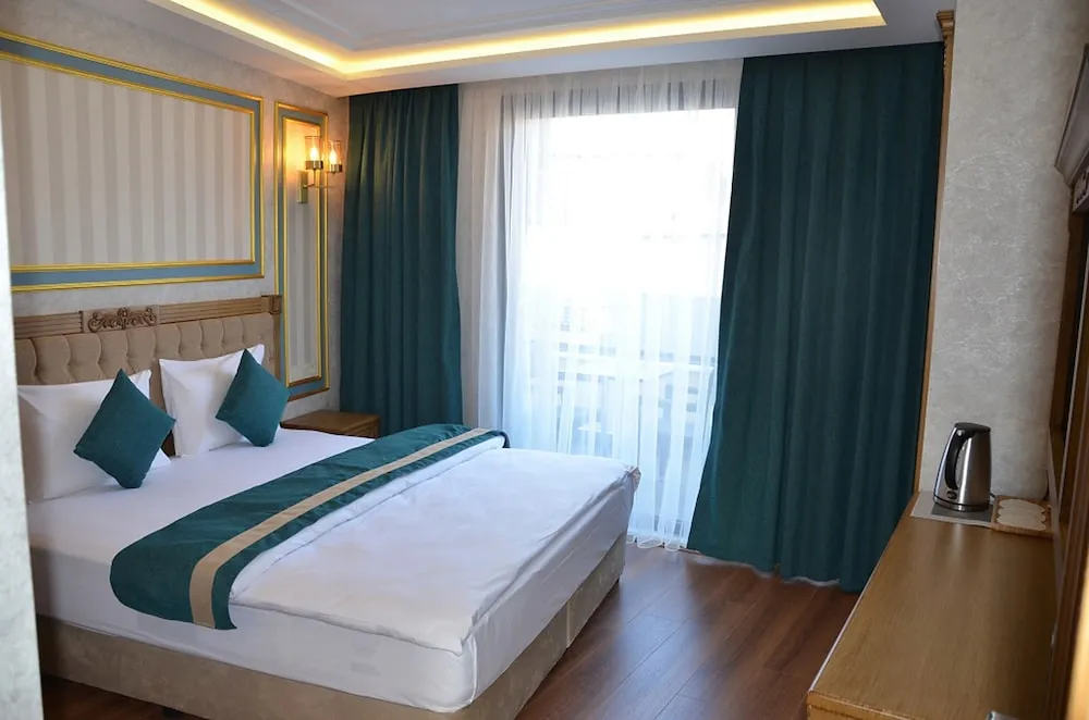 Superior Double Room with Balcony