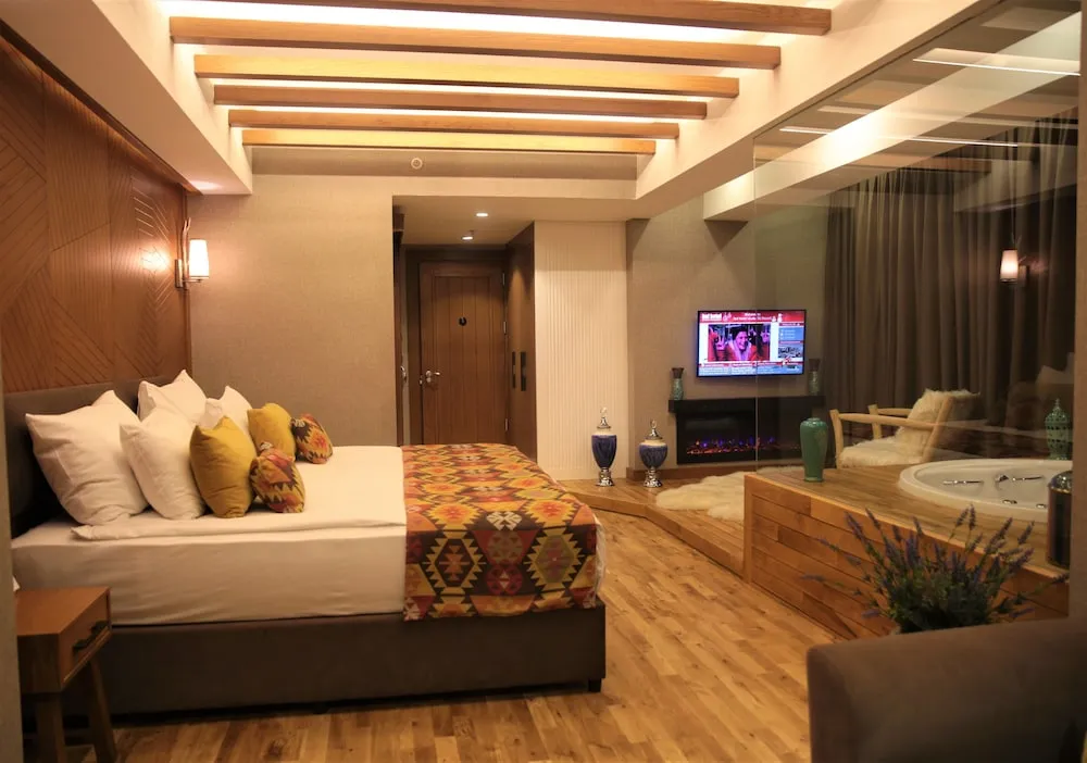 Deluxe Süit, 1 Yatak Odası, Sıcak Su Küveti