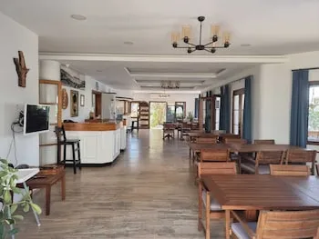 Eden Hotel