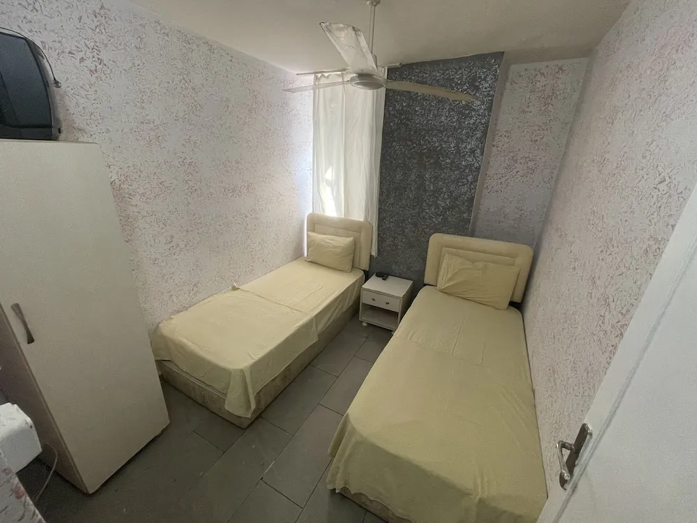 Standard İki Ayrı Yataklı Oda, Ortak Banyo