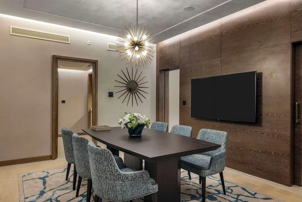 Ambassador Suite