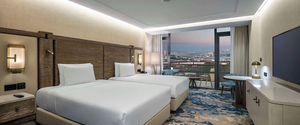 Two Double Beds Deluxe Room - Bosphorus View