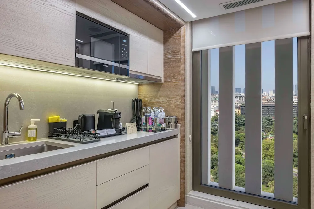 Executive Bosphorus Suite with Kitchenette