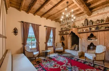 Eskiciler Konağı - Özel Sınıf