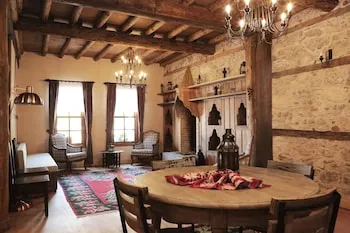 Eskiciler Konağı - Özel Sınıf