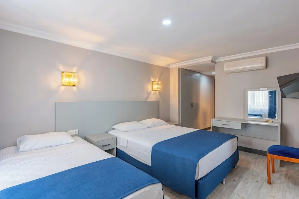 Family Suit 1+1 Room