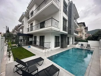 Artim Exclusive Apart Hotel