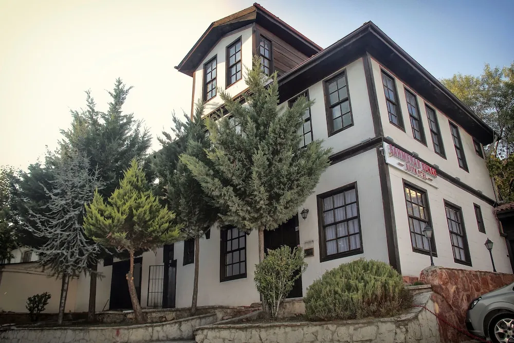 Toprakçılar Konağı Butik Otel