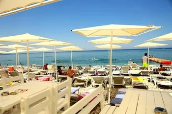 Olimpos Beach Hotel by RRH&R