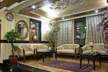 Omur Hotel