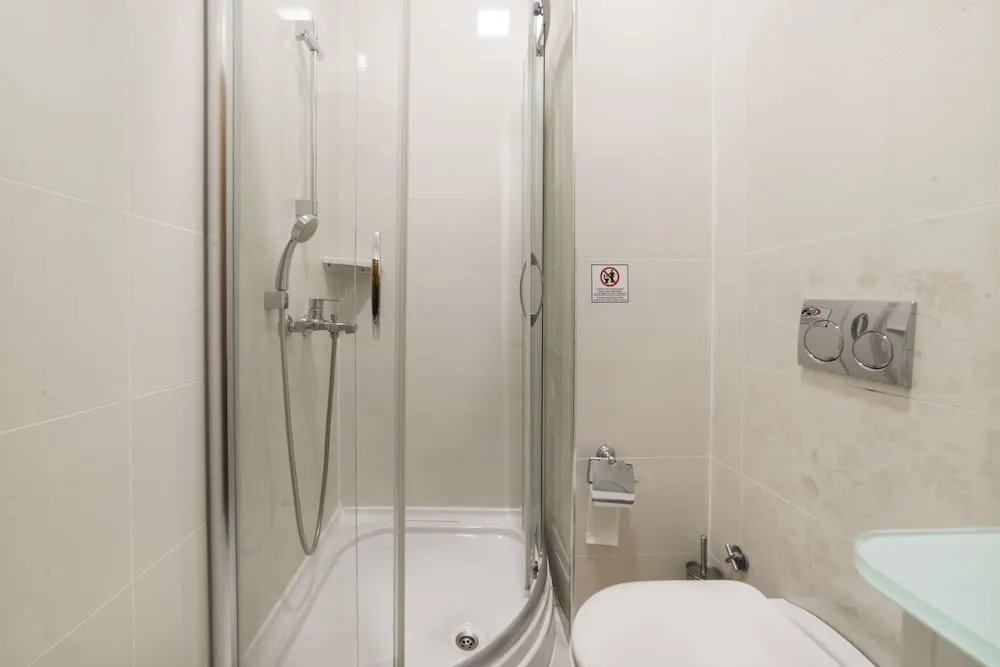 Family Dört Kişilik Oda