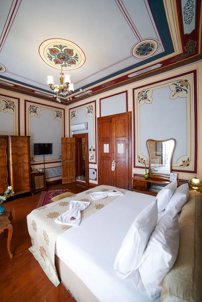Comfort Tek Büyük Yatakli Oda