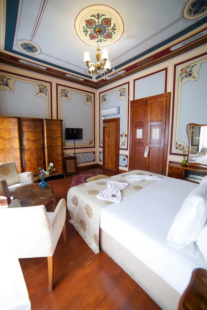 Comfort Tek Büyük Yatakli Oda