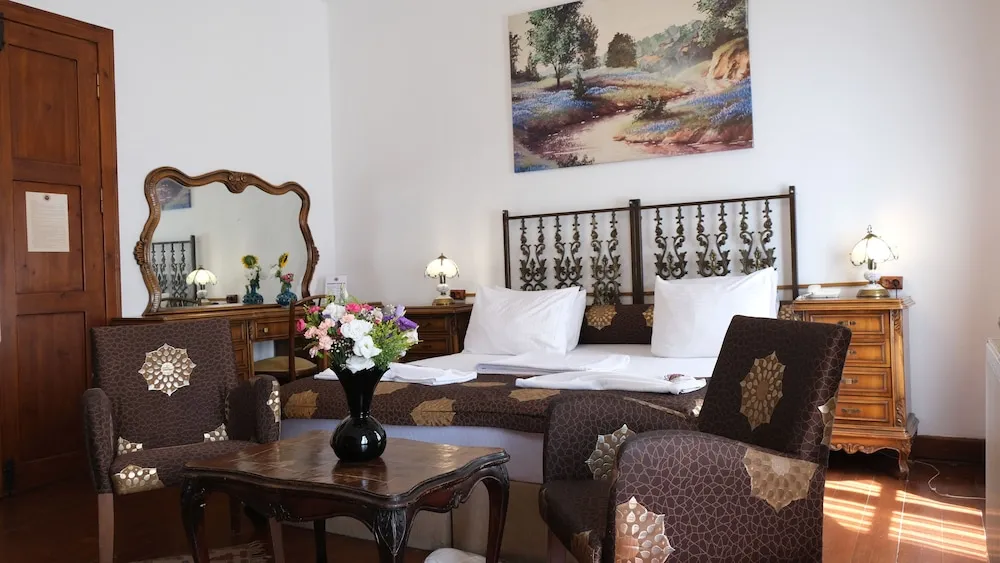Comfort Tek Büyük Yatakli Oda