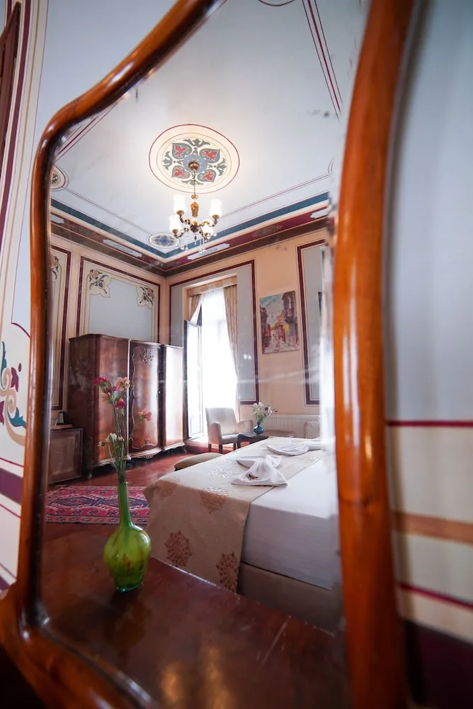 Comfort Tek Büyük Yatakli Oda