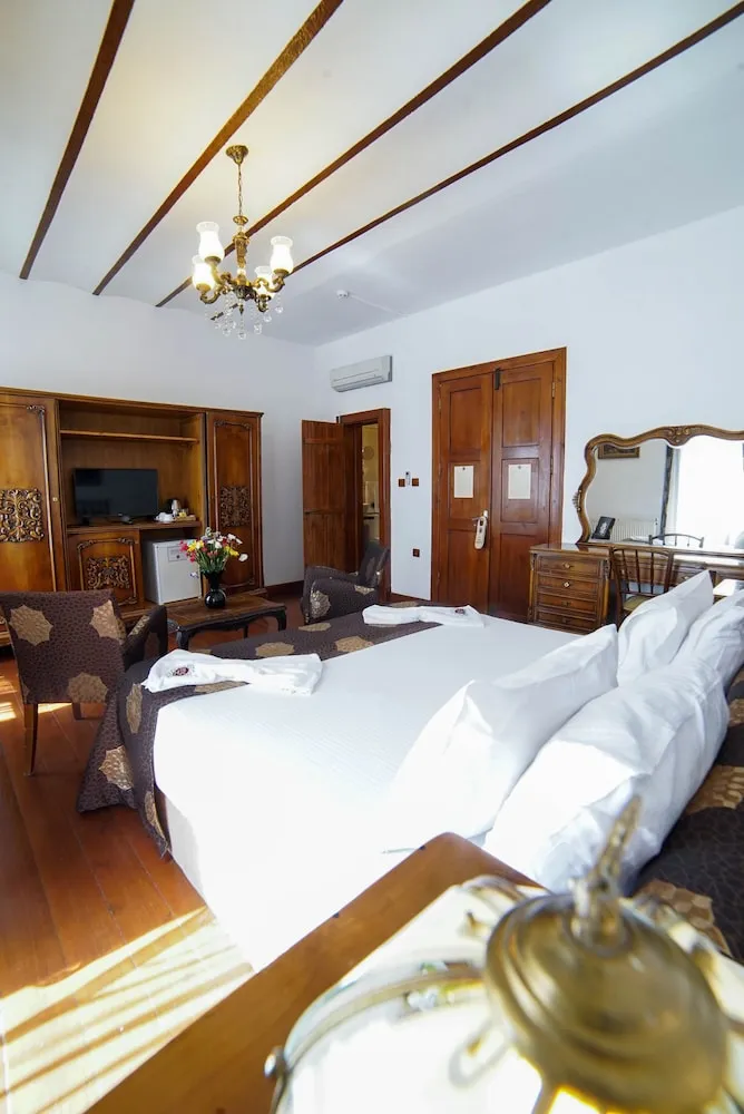 Comfort Tek Büyük Yatakli Oda