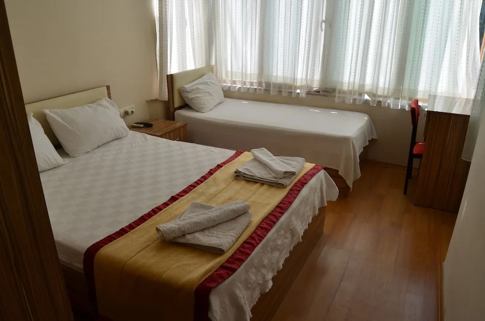 Economy Tek Büyük Yataklı Oda