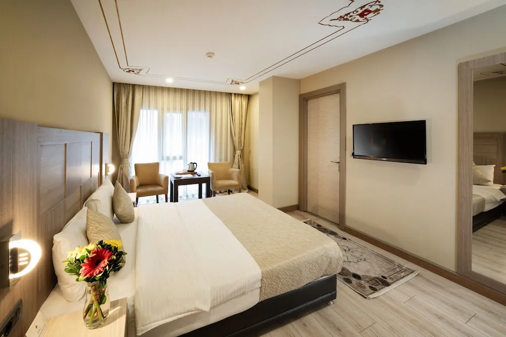 Deluxe Tek Büyük Yataklı Oda
