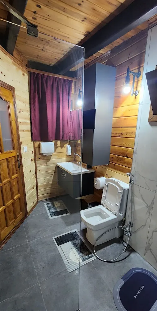 Panoramic Tek Büyük Yataklı Oda