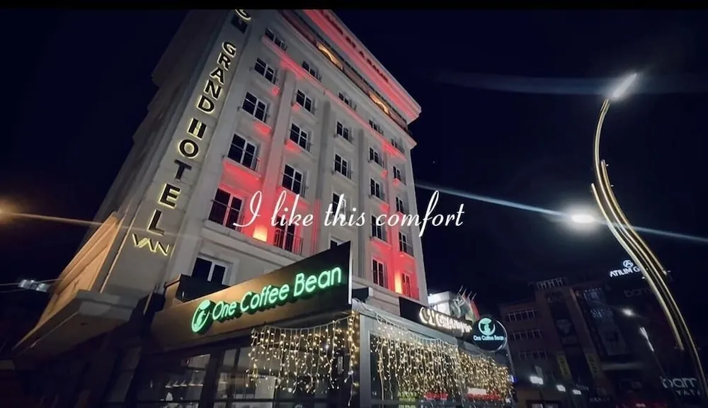 Grand Hotel Van
