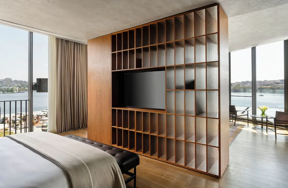 Süit, 1 Yatak Odası, Deniz Manzaralı, Köşe (Complimentary Butler Service)