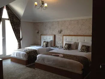 Cebeciler Otel