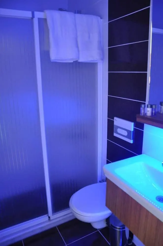 Comfort Tek Büyük Yataklı Oda, Balkon