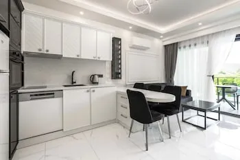Edem Apartments