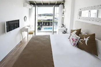 Sade Alacati Hotel