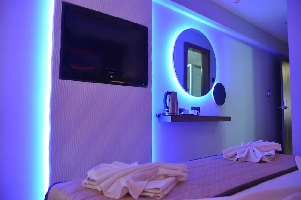 Standard Tek Büyük veya İki Ayrı Yataklı Oda